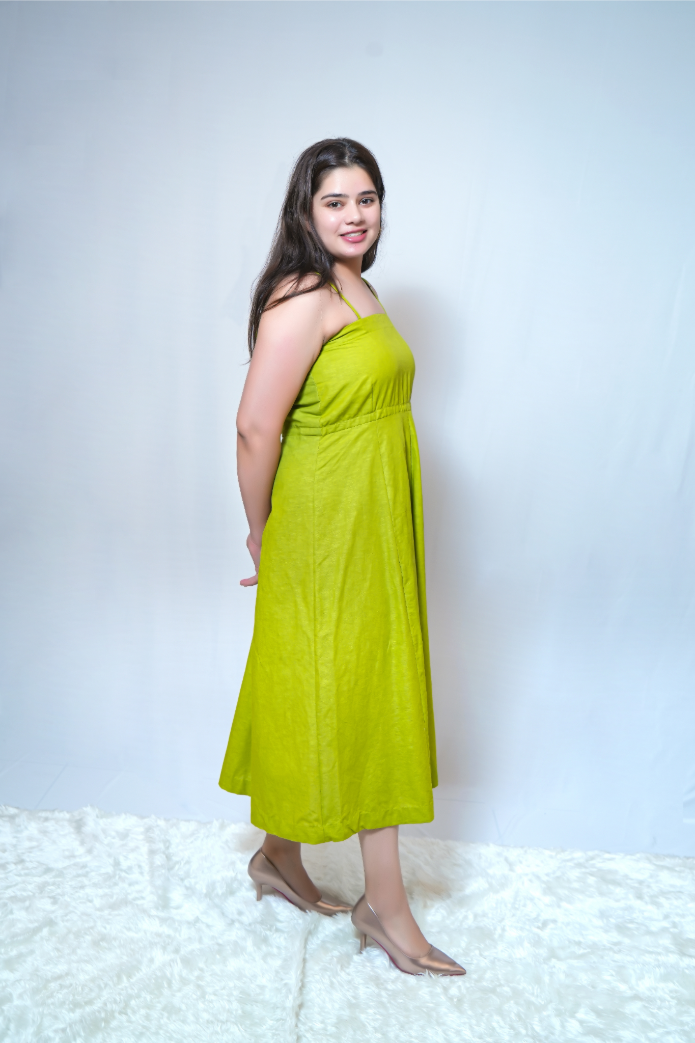 ''LIME BREEZE - PlAIN LINEN DRESS''